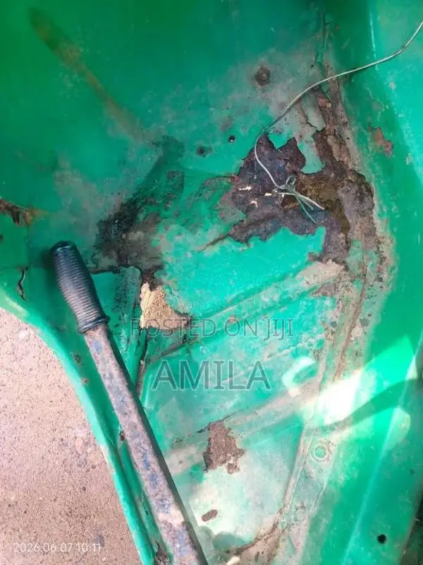 Bajaj RE 1996 Three Wheel (Used)