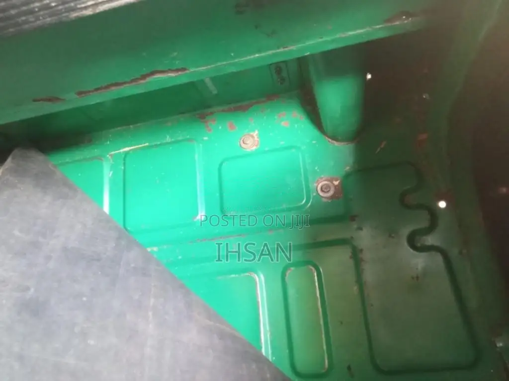 Bajaj RE 2015 Three Wheel (Used)