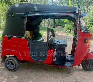 Bajaj 2 Stroke 2006 Three Wheel (Used)