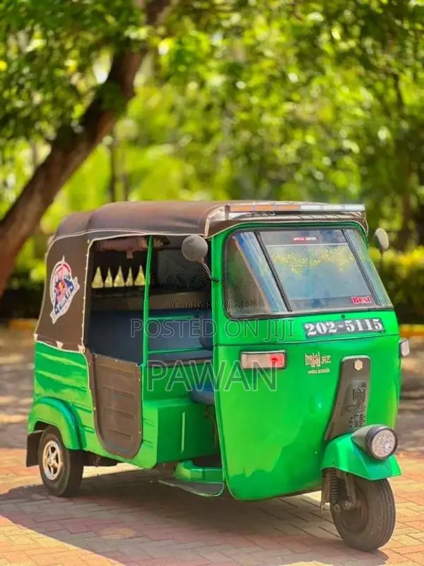 Bajaj RE 1996 Three Wheel (Used)