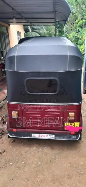 Bajaj RE 2012 Three Wheel (Used)