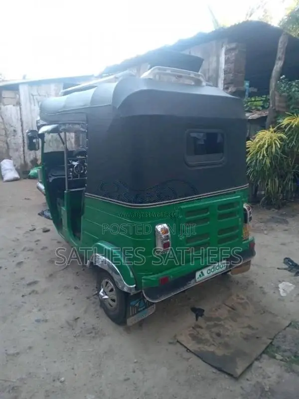Bajaj RE 2012 Three Wheel (Used)