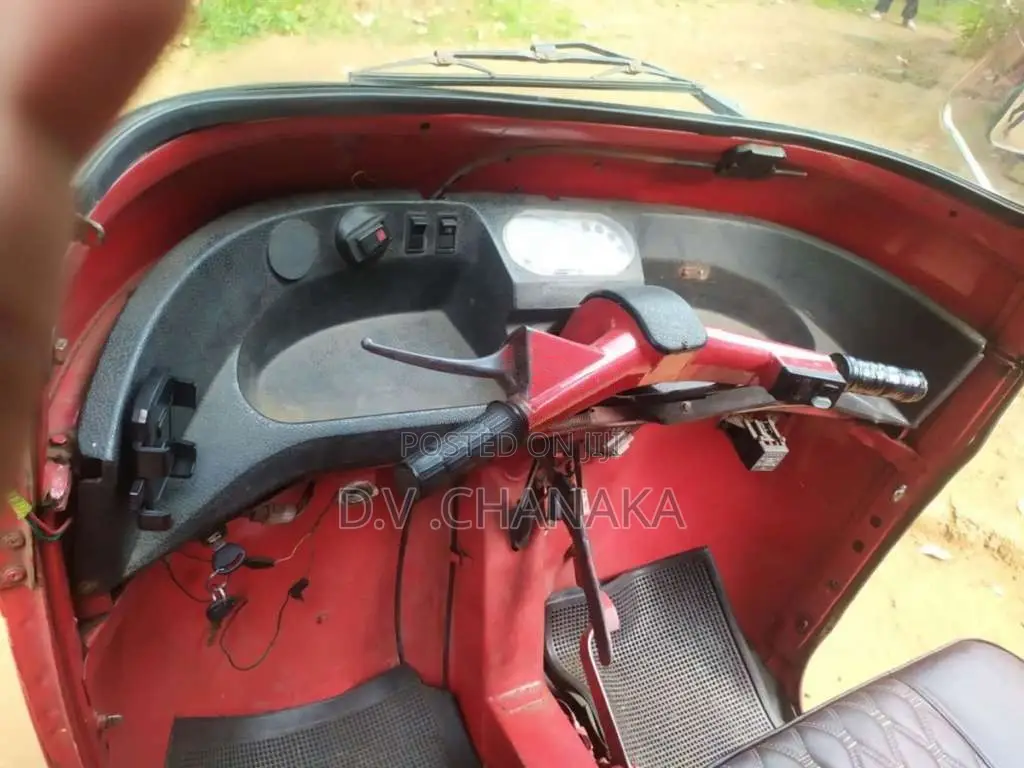 Piaggio Ape 2011 Three Wheel (Used)