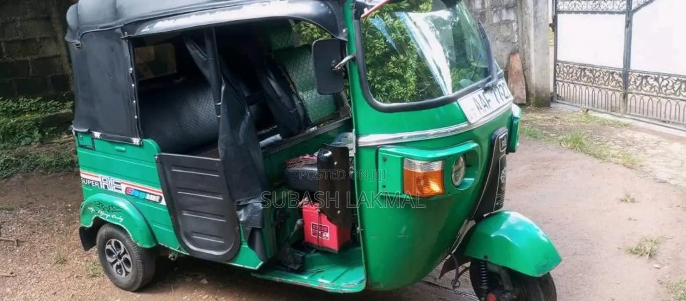 Bajaj Re 2012 Three Wheel (Used)