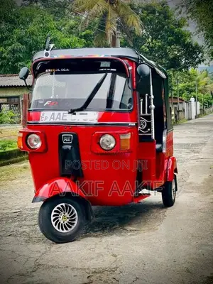 Bajaj RE 205 2012 Three Wheel (Used)
