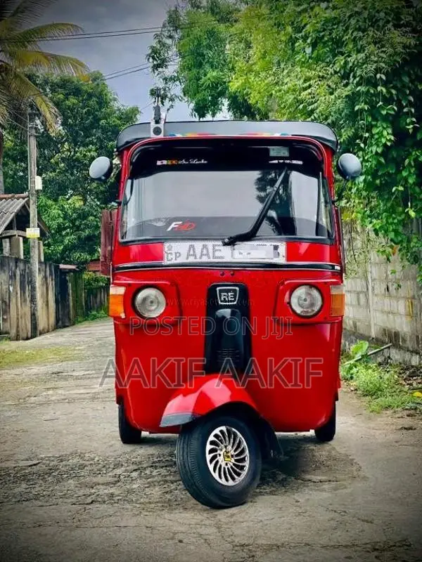 Bajaj RE 205 2012 Three Wheel (Used)