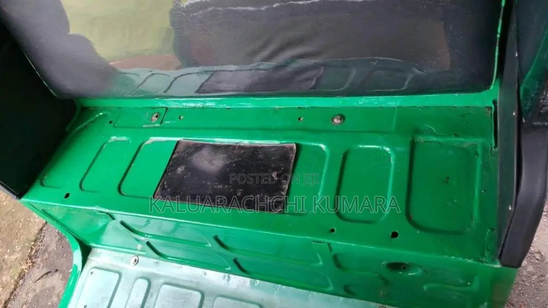 Bajaj RE 2005 Three Wheel (Used)