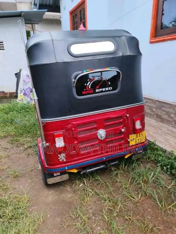 Bajaj RE 2015 Three Wheel (Used)