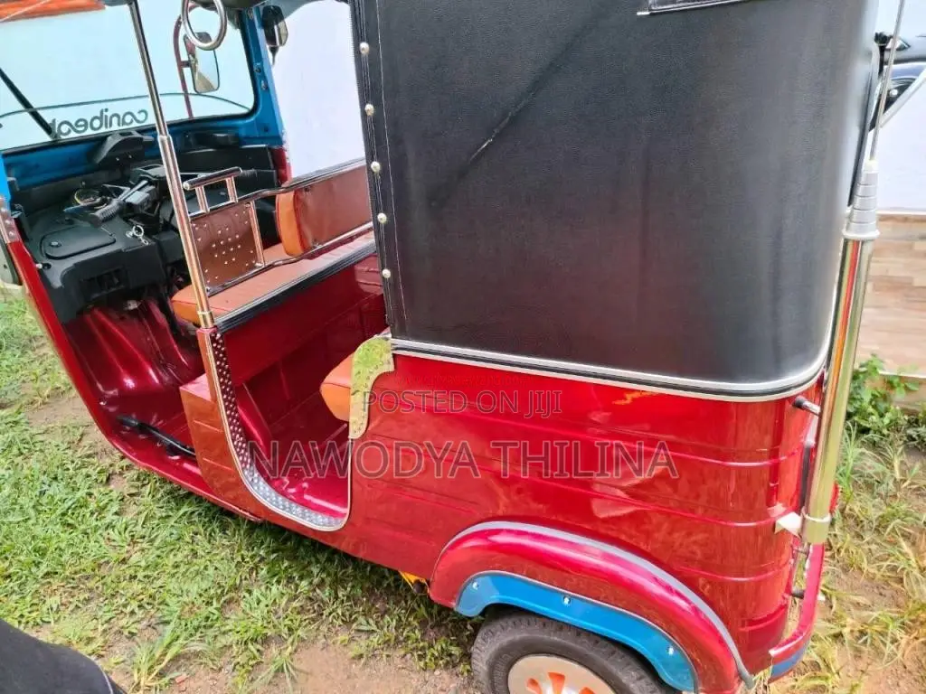 Bajaj RE 2015 Three Wheel (Used)