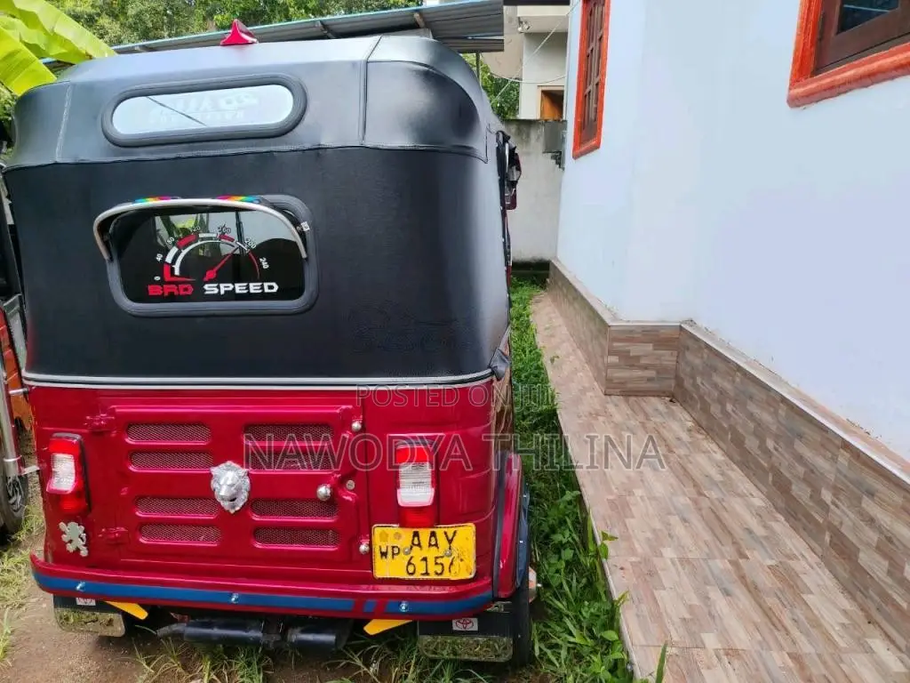 Bajaj RE 2015 Three Wheel (Used)