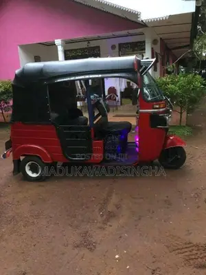 Bajaj RE 2014 Three Wheel (Used)