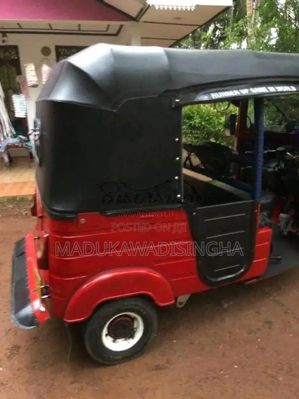 Bajaj RE 2014 Three Wheel (Used)
