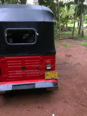 Bajaj RE 2014 Three Wheel (Used)