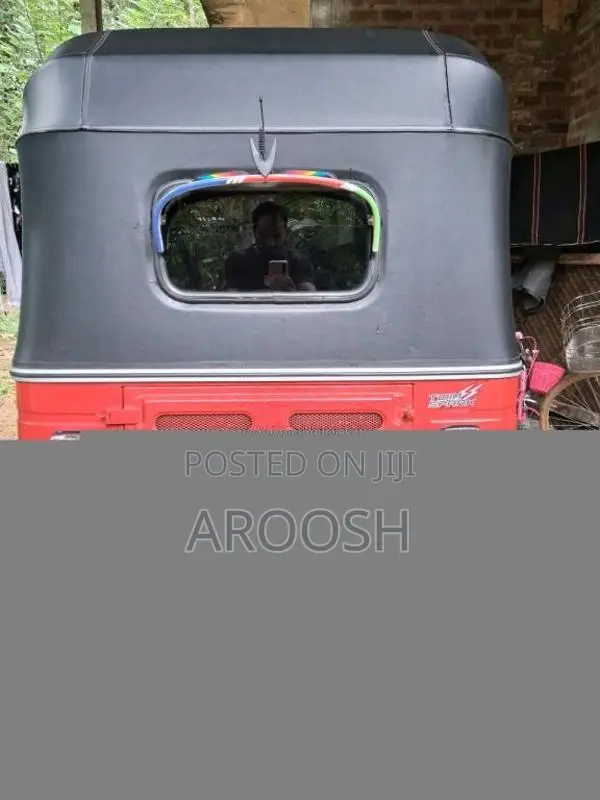 Bajaj RE 2017 Three Wheel (Used)