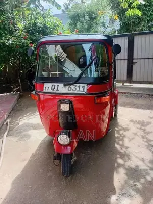 Bajaj 2 Stroke 2006 Three Wheel (Used)