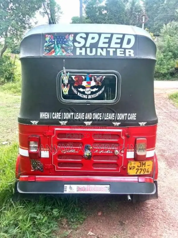 Bajaj 2 Stroke 2005 Three Wheel (Used)