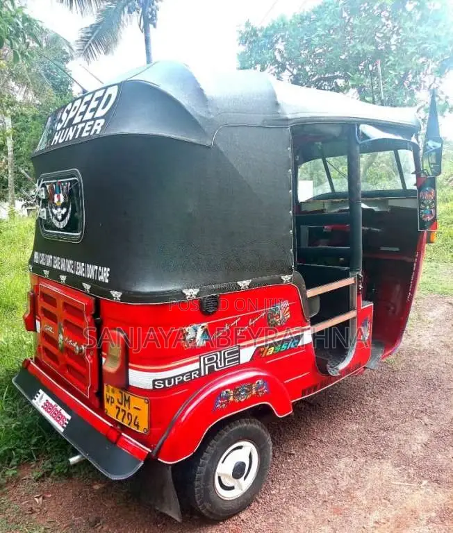 Bajaj 2 Stroke 2005 Three Wheel (Used)