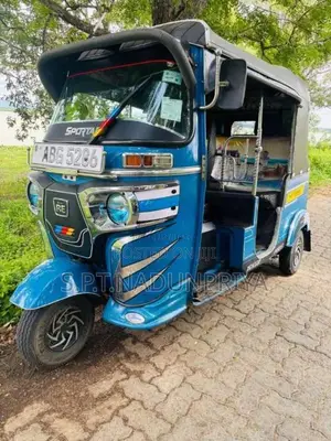 Bajaj RE 2015 Three Wheel (Used)