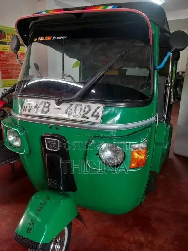 Bajaj 4 stroke 2010 Three Wheel (Used)