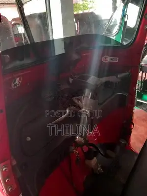 Bajaj 4 stroke 2010 Three Wheel (Used)