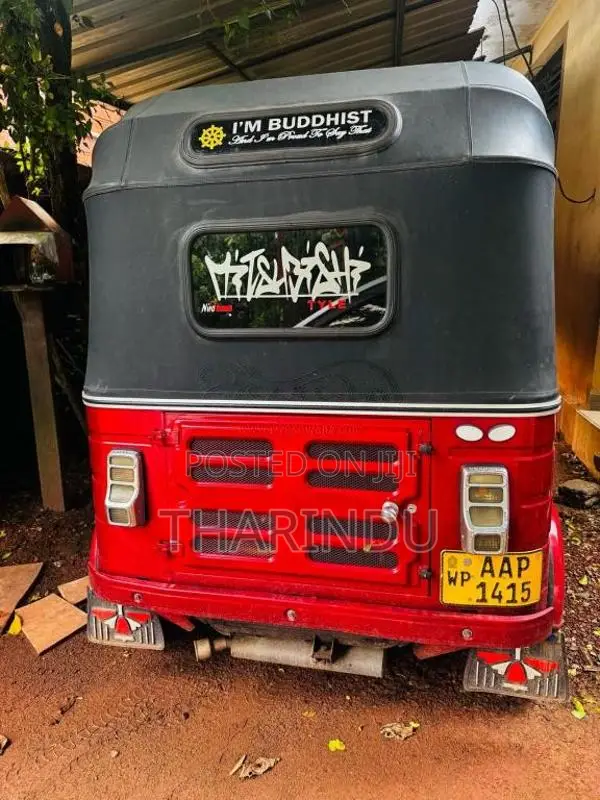 Bajaj RE 2014 Three Wheel (Used)