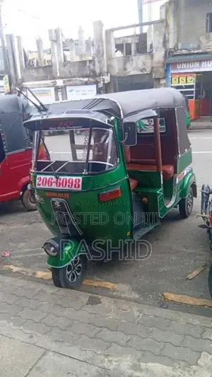 Bajaj RE 1999 Three Wheel (Used)