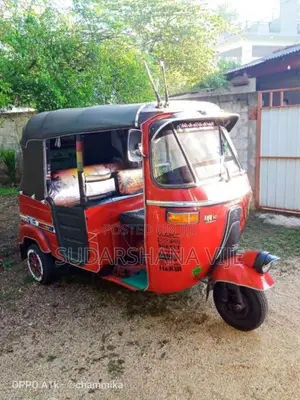 Bajaj RE 2 Stroke 1995 Three Wheel (Used)
