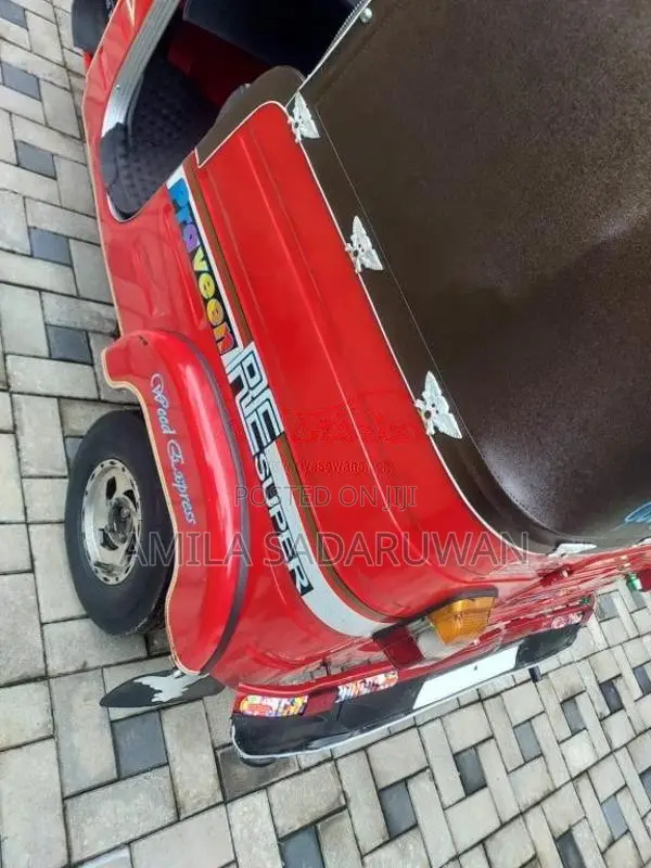 Bajaj RE 2007 Three Wheel (Used)