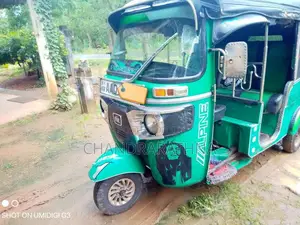 Bajaj Re 2014 Three Wheel (Used)