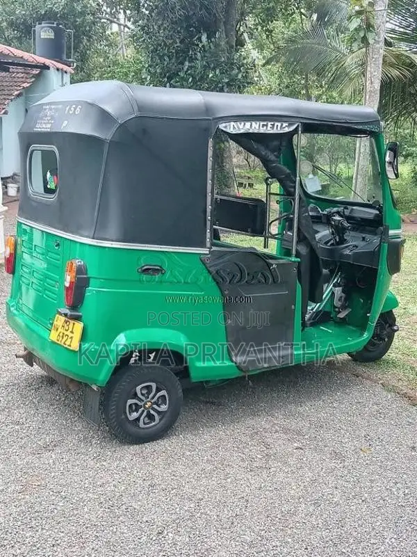 TVS King 2015 Three Wheel (Used)