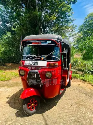 Bajaj RE 2015 Three Wheel (Used)