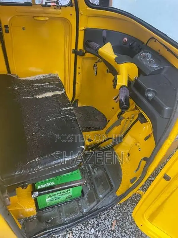 Piaggio Ape 2016 Three Wheel (Used)