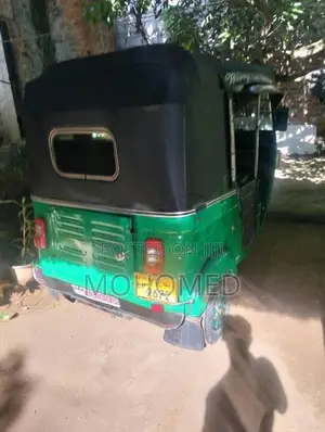 Bajaj RE 2011 Three Wheel (Used)