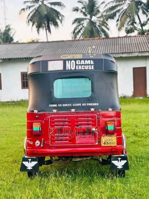 Bajaj RE 1999 Three Wheel (Used)