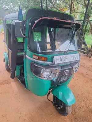 Bajaj Re 2015 Three Wheel (Used)