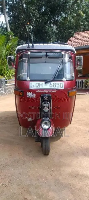 Bajaj 2 Stroke 2006 Three Wheel (Used)