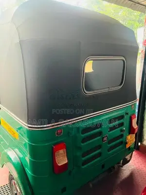 Bajaj Re 2015 Three Wheel (Used)