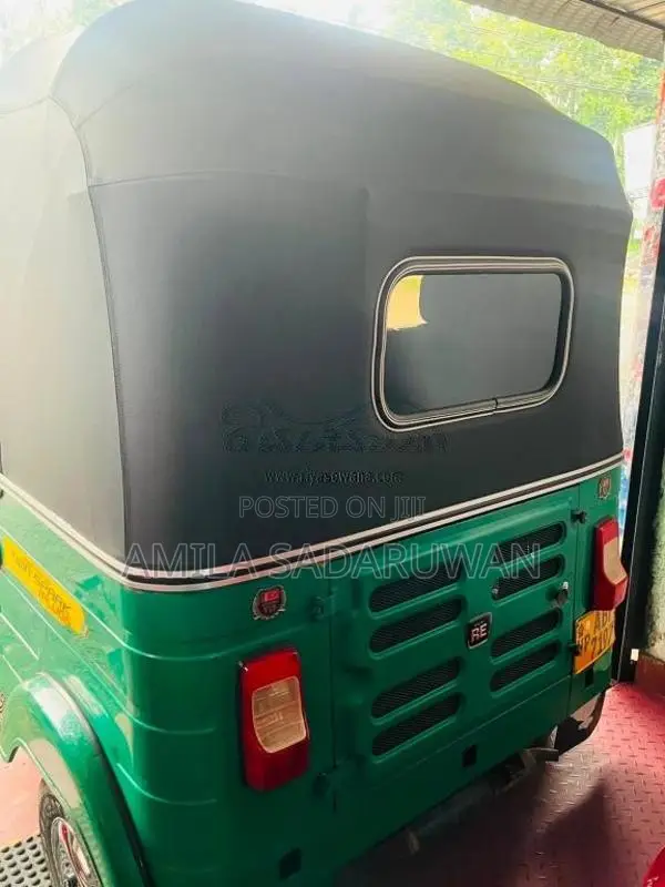 Bajaj Re 2015 Three Wheel (Used)