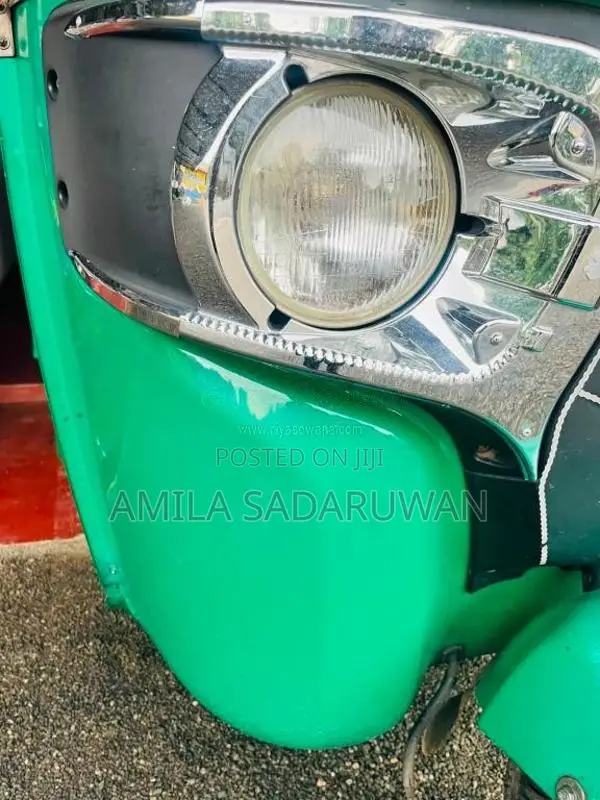 Bajaj Re 2015 Three Wheel (Used)