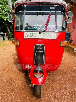 Bajaj RE 2006 Three Wheel (Used)