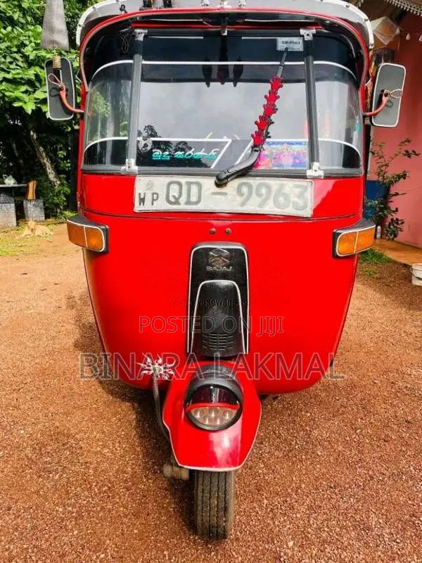 Bajaj RE 2006 Three Wheel (Used)