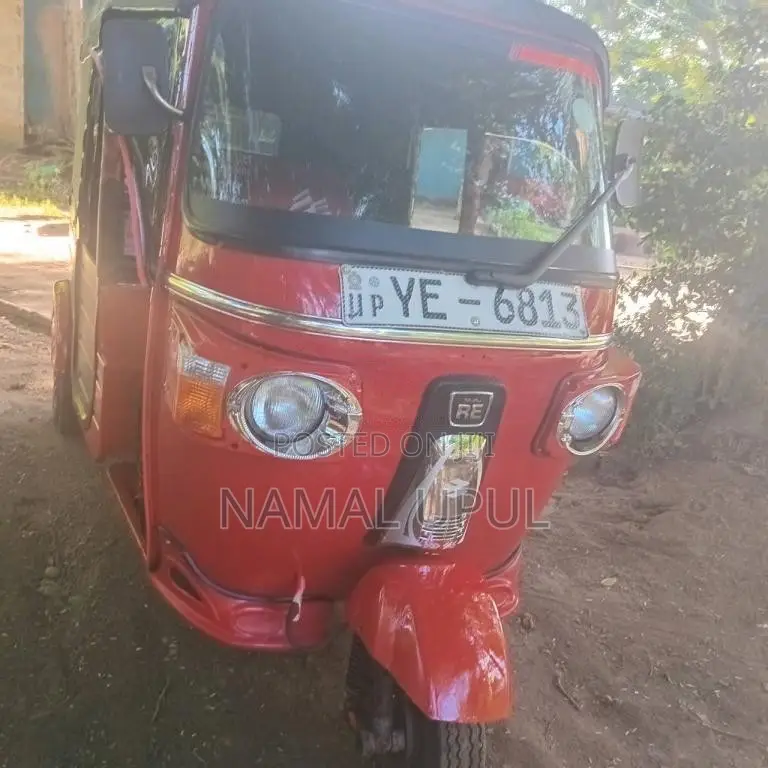 Bajaj RE 205 2011 Three Wheel (Used)