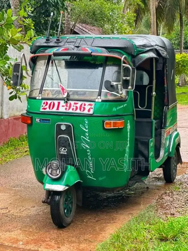 Bajaj RE 2 Stroke 1995 Three Wheel (Used)