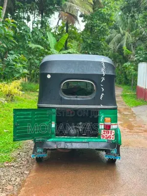 Bajaj RE 2 Stroke 1995 Three Wheel (Used)