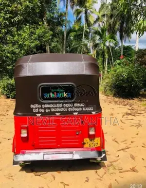Bajaj 2 Stroke 2004 Three Wheel (Used)