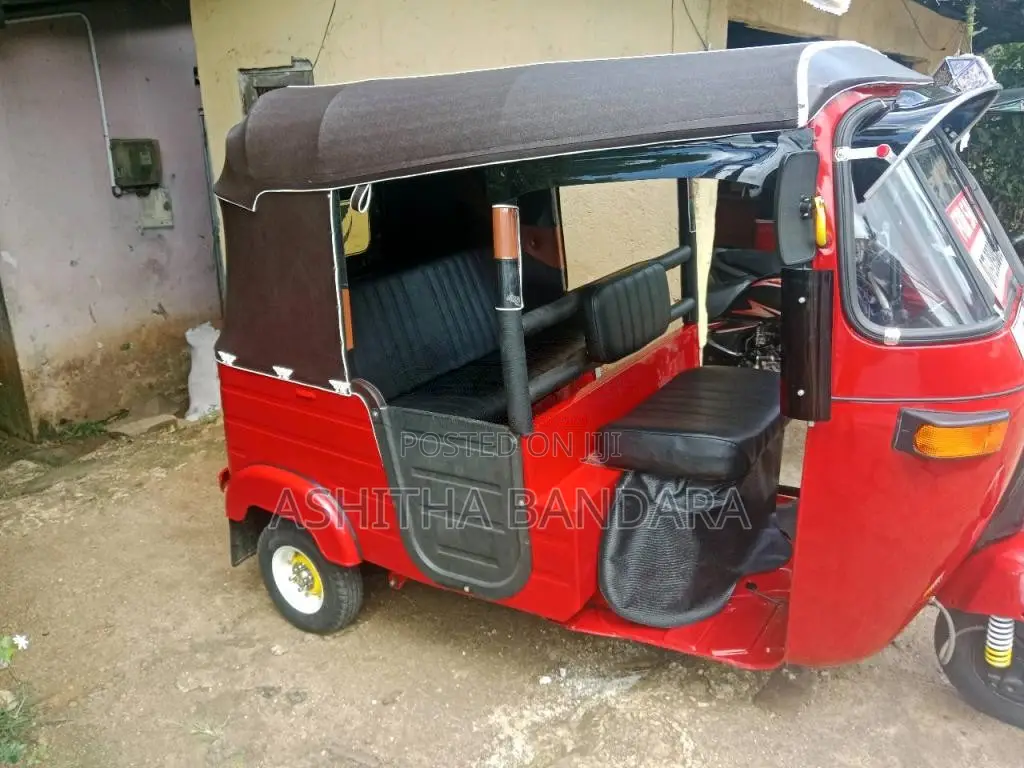 Bajaj RE 2008 Three Wheel (Used)
