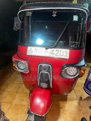 Bajaj RE 2011 Three Wheel (Used)