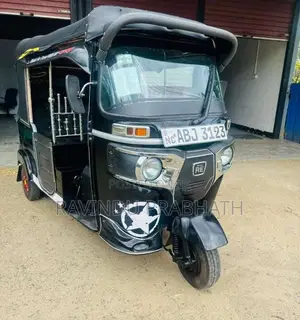 Bajaj RE 2016 Three Wheel (Used)