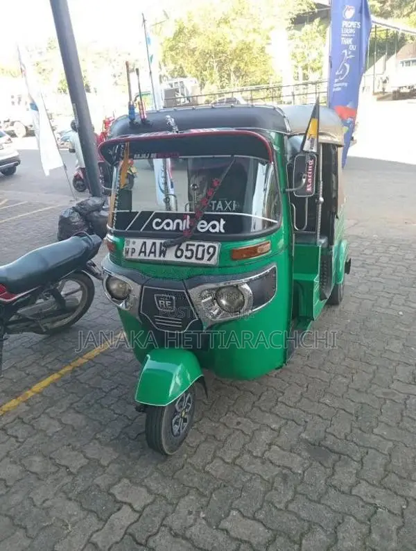 Bajaj RE 2016 Three Wheel (Used)