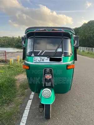 Bajaj 2 Stroke 2005 Three Wheel (Used)